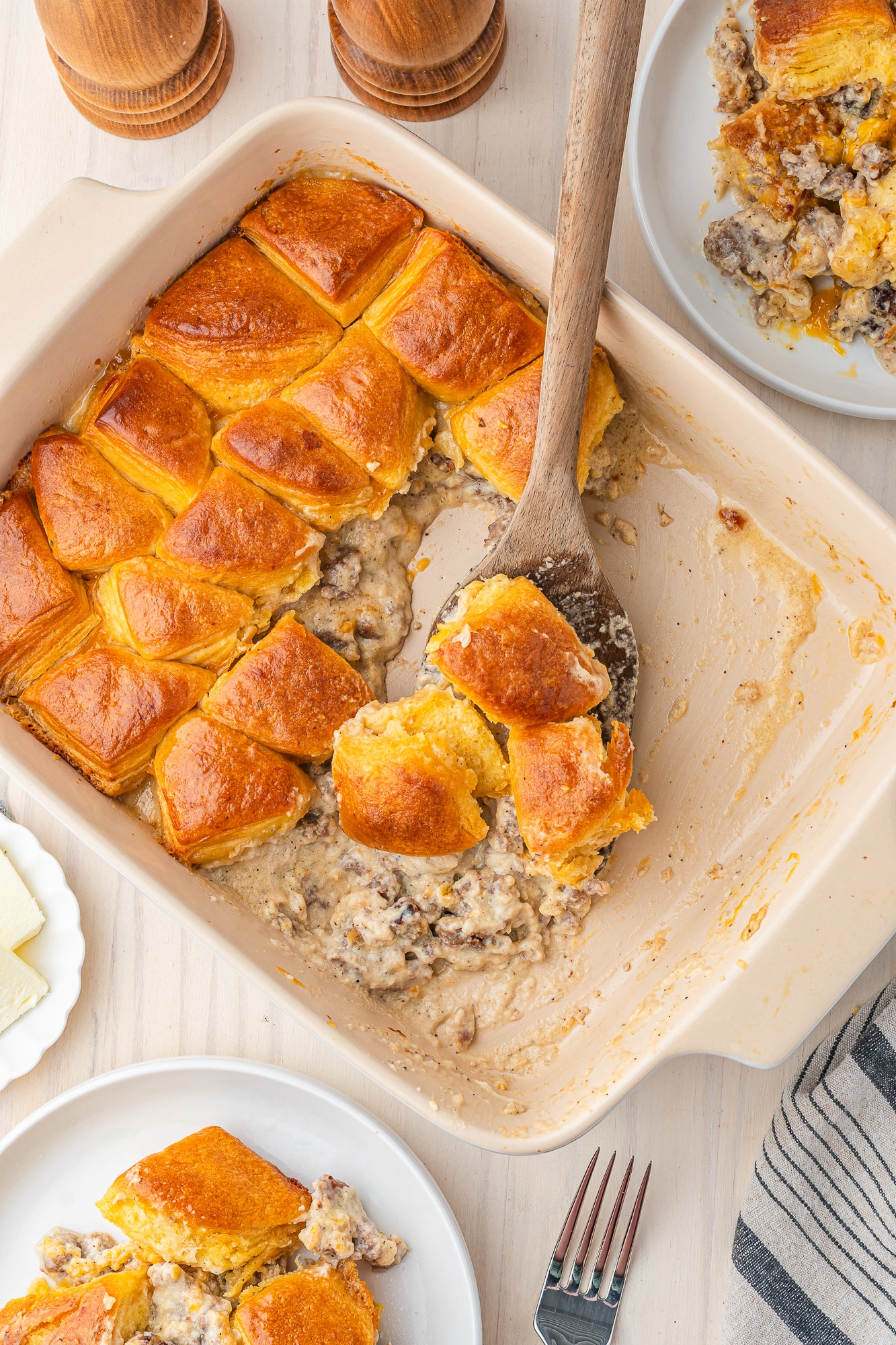 Biscuits Gravy Casserole