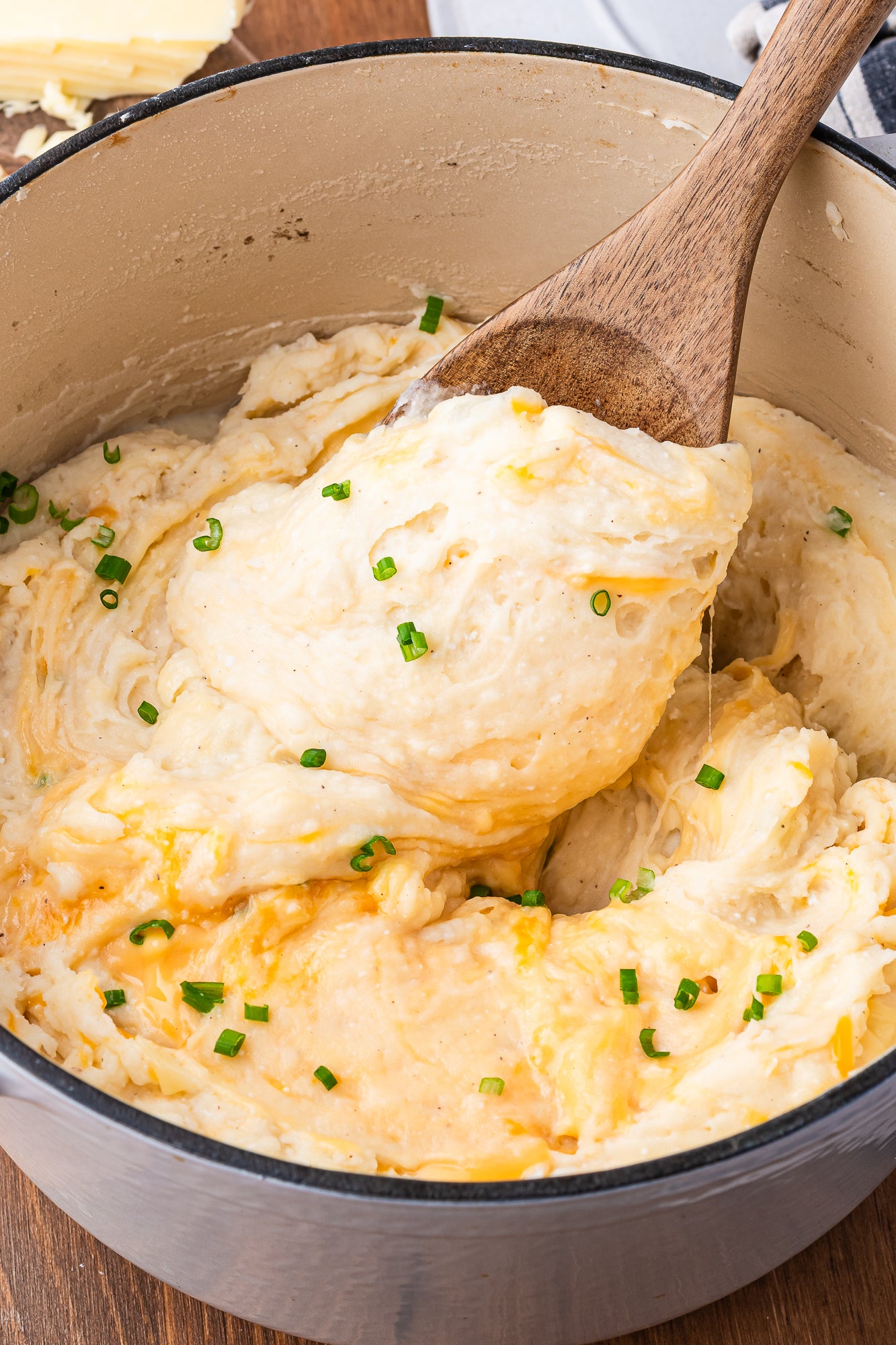 Mashed Potatoes With Cheese